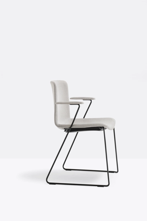 Tweet-898-2_NERO-TC191(2)_low.jpg