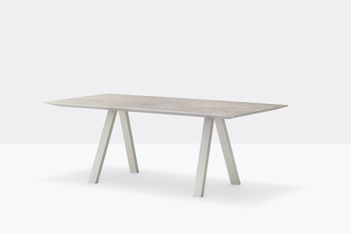Arki-Table-ARK200X100_BE100-COM_3471(2)_low.jpg