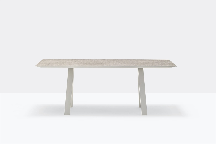Arki-Table-ARK200X100_BE100-COM_3471_low.jpg
