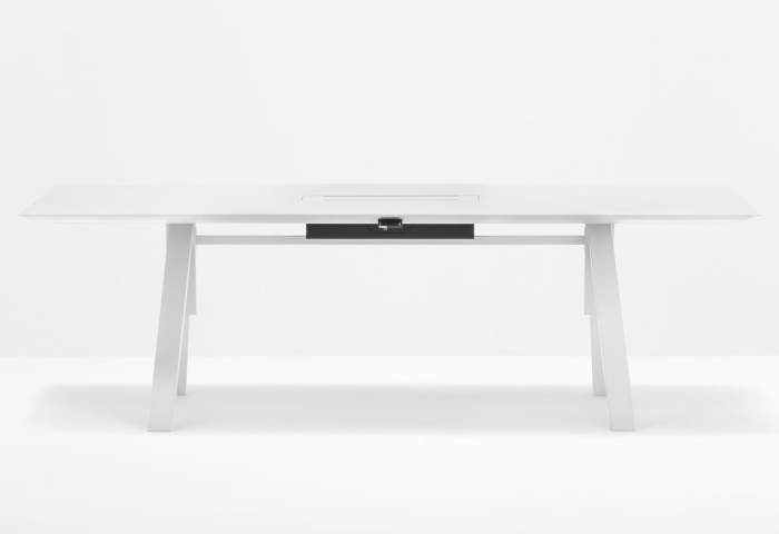 arki-table-adj-still-01.jpg