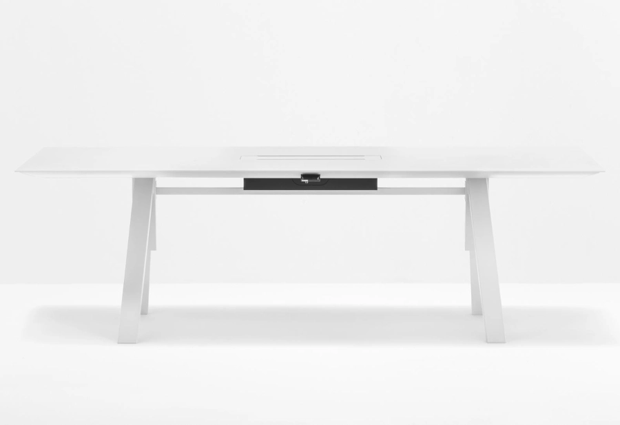 arki-table-adj-still-01.jpg
