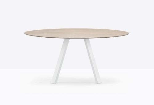 arki-table-arkd-still-02.jpg
