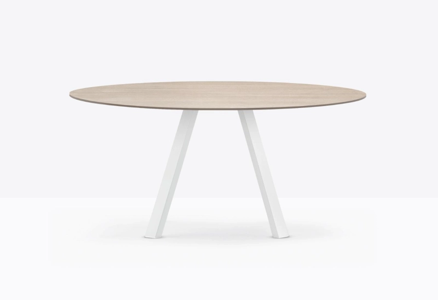 arki-table-arkd-still-02.jpg