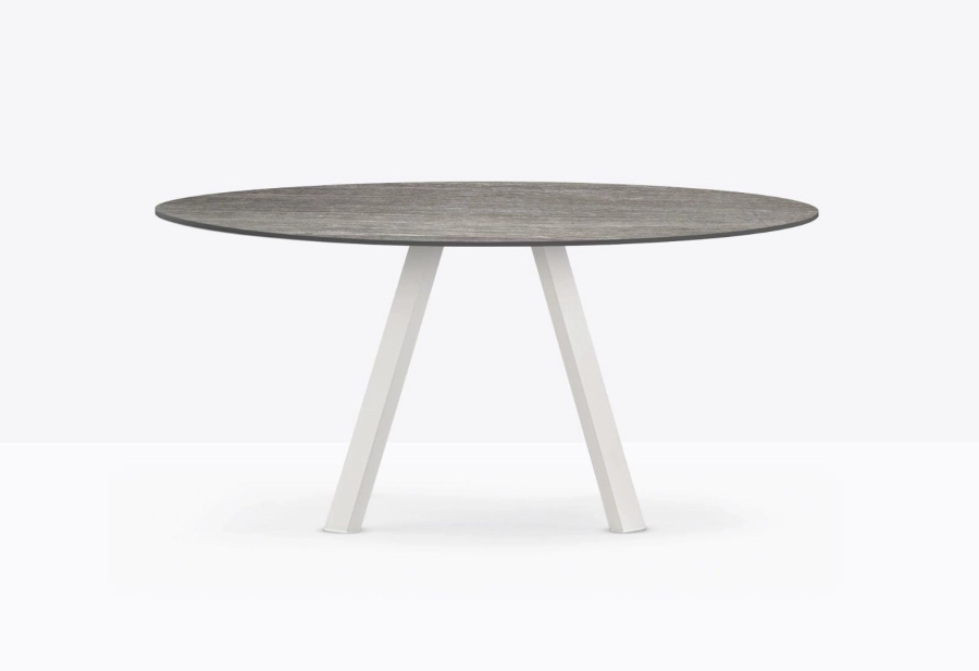 arki-table-arkd-still-03.jpg