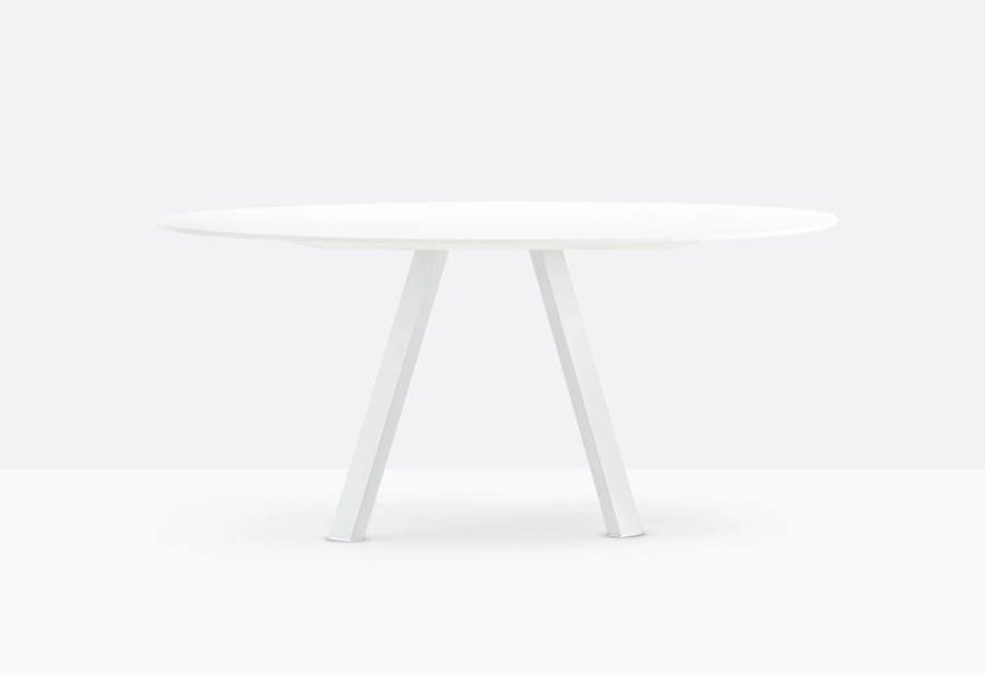 arki-table-arkd-still-01.jpg