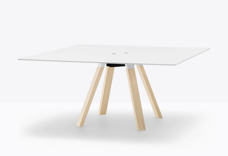 arki-table-arkw2-cc-still-02.jpg