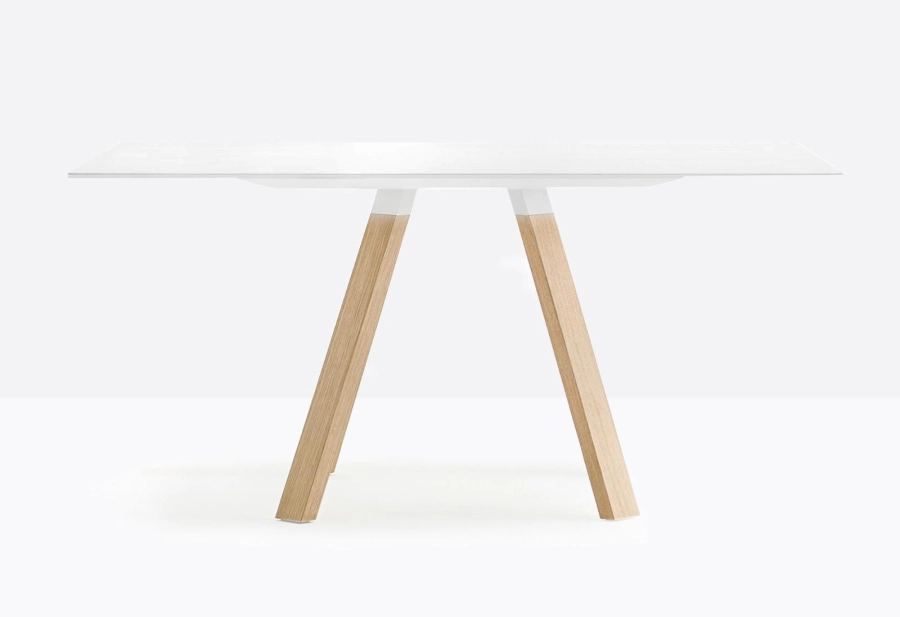 arki-table-arkw139x139-still-01.jpg