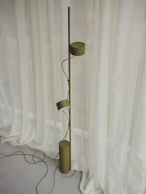 Post-lamp-floor-brown-green-muuto-org_3.jpg