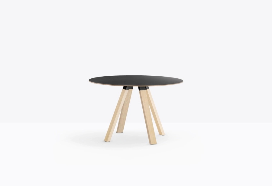 arki-table-arkw5d-still-02.jpg