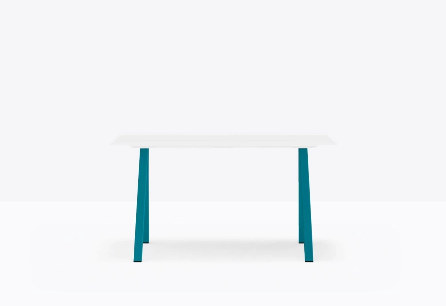arki-desk-ark7-still-15.jpg