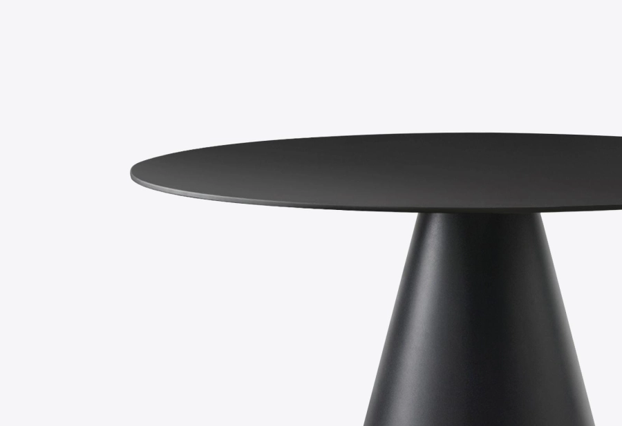 ikon-table-869-2-still-01.jpg