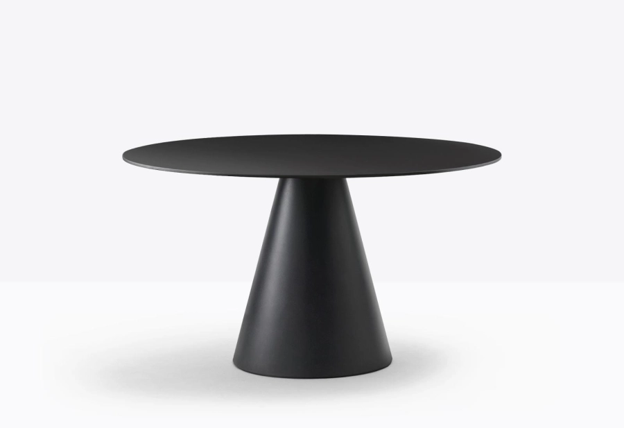 ikon-table-869-2-still-02.jpg