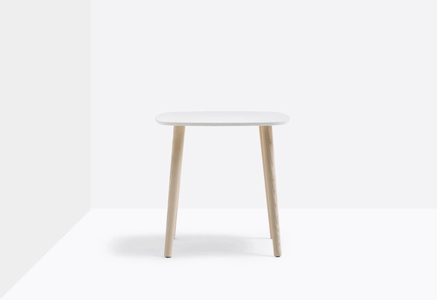 malmo-mlt-50x50x48-still-01.jpg