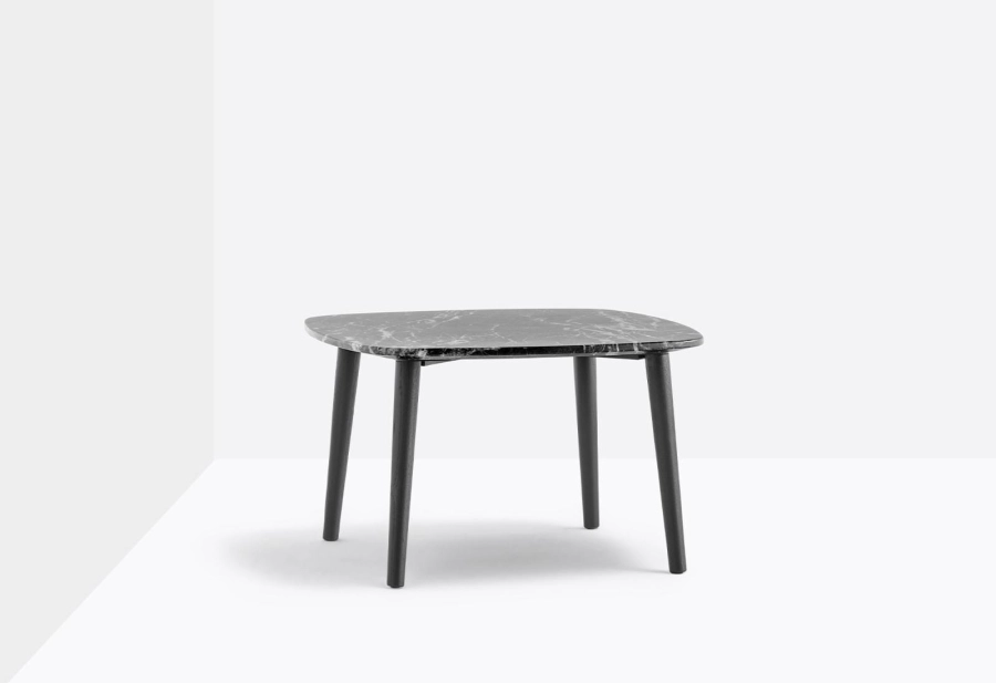 malmo-mlt-60x60x36-still-02.jpg