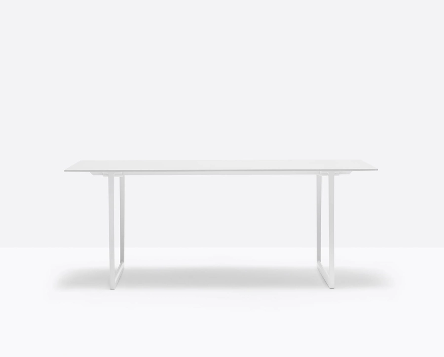 Toa Table-TOA190x75_BI100-CFP_low.jpg