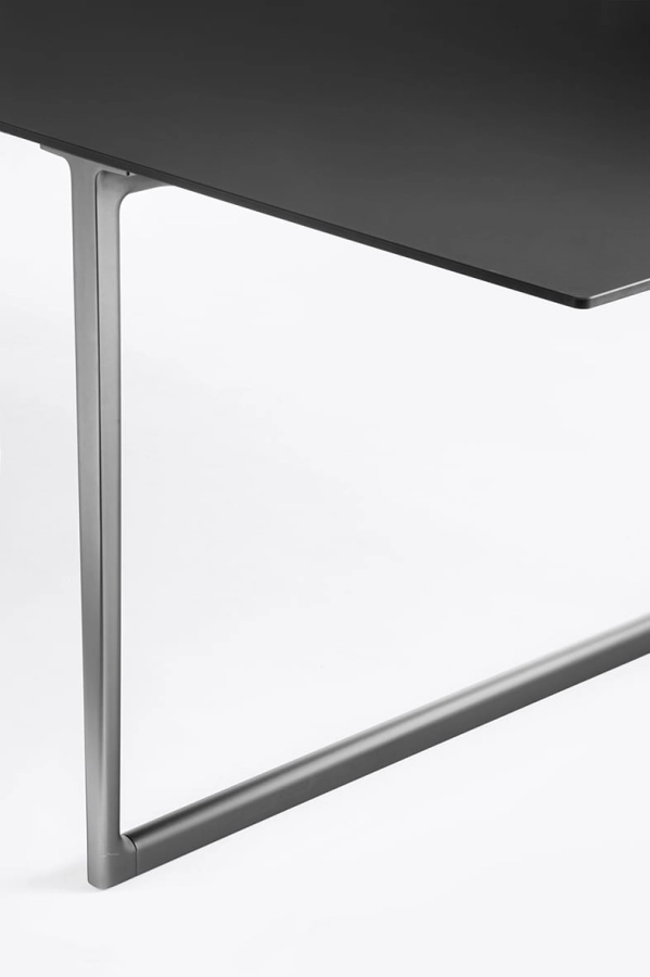 Toa Table-TOA300x100_TN-FNP(4)_low.jpg