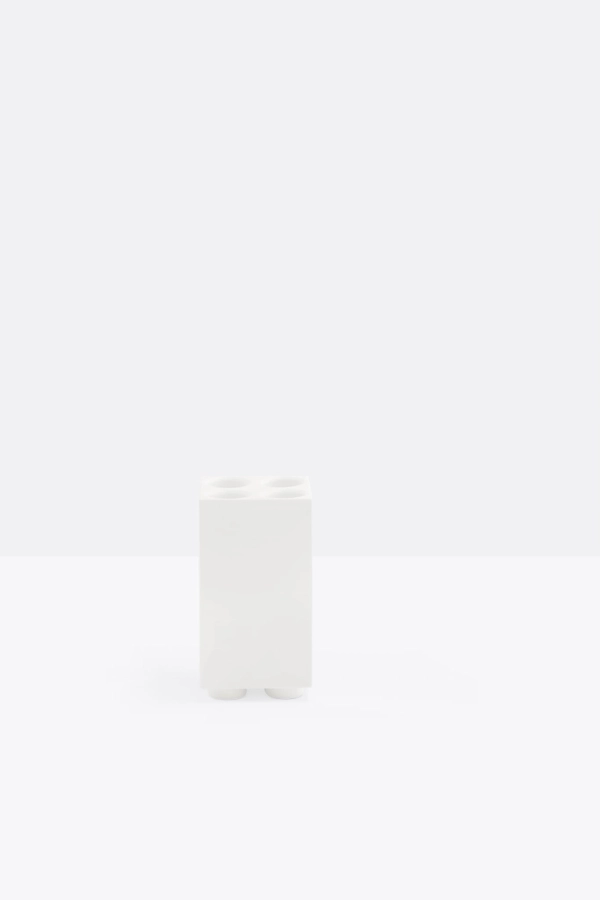 Brik4_BI(2)_low.jpg