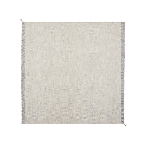 Ply-rug-240x240-off-white-muuto-5000x5000-hi-res_3.jpg
