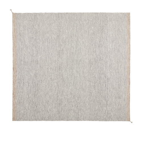 Ply-rug-280x280-black-white-muuto-5000x5000-hi-res_3.jpg