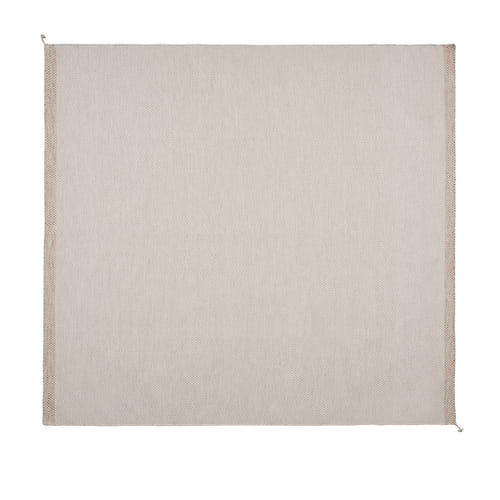 Ply-rug-280x280-light-rose-muuto-5000x5000-hi-res_3.jpg