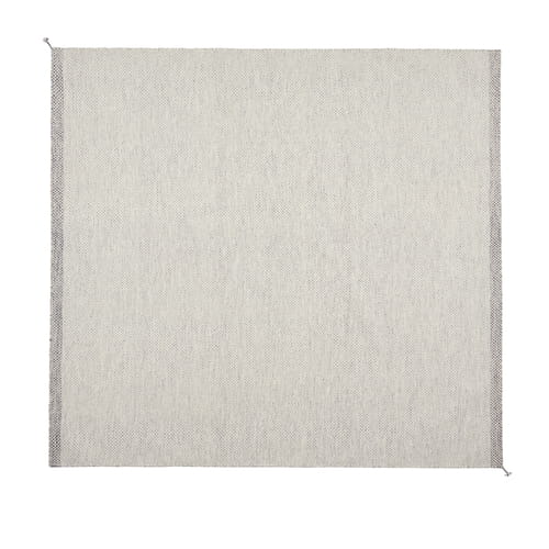 Ply-rug-280x280-off-white-muuto-5000x5000-hi-res_3.jpg