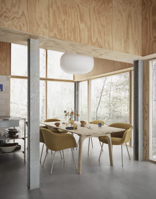 earnest-extendable-table-205-oak-fiber-soft-tube-hearth-8-grey-strand-80-raise-glass-muuto-org_3.jpg
