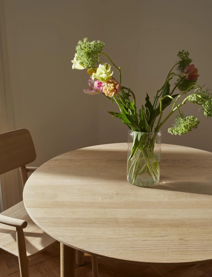 1420009 Hven Table Ø110_M.jpg