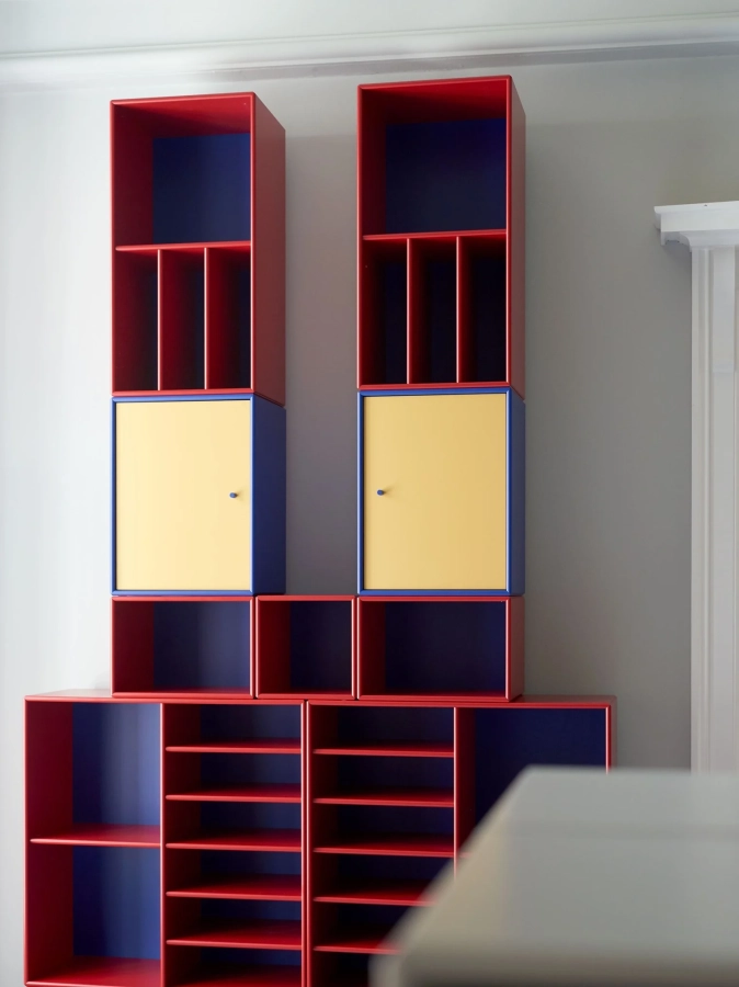 montana_showroom_2020_framexmontana_theorganizedknow-it-all_detail_h.webp