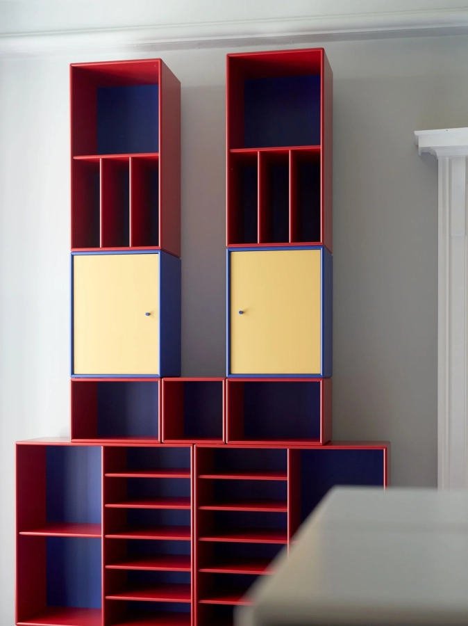montana_showroom_2020_framexmontana_theorganizedknow-it-all_detail_h.webp