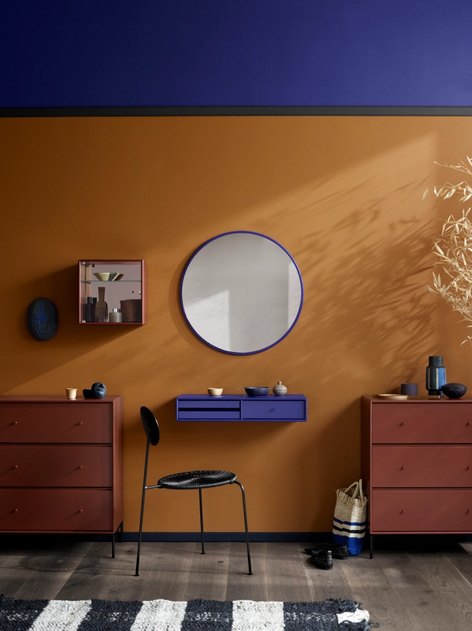 montana_home_22_23_s04_perfume_carry_masala_around_makeup_monarch_h_3000px.webp