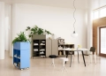 montana_office_breakoutarea_co16_plantbox_jwtable_guest_w.webp