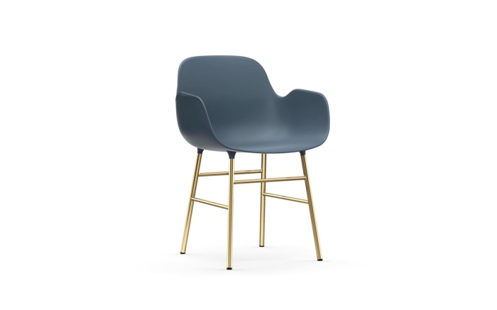 NORMANN COPENHAGEN krzesło z podłokietnikami FORM STEEL mosiądz/niebieskie