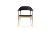 NORMANN COPENHAGEN krzesło z podłokietnikami HERIT dąb/czarne