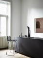 panton_one_barstool_kitchen02_red.webp