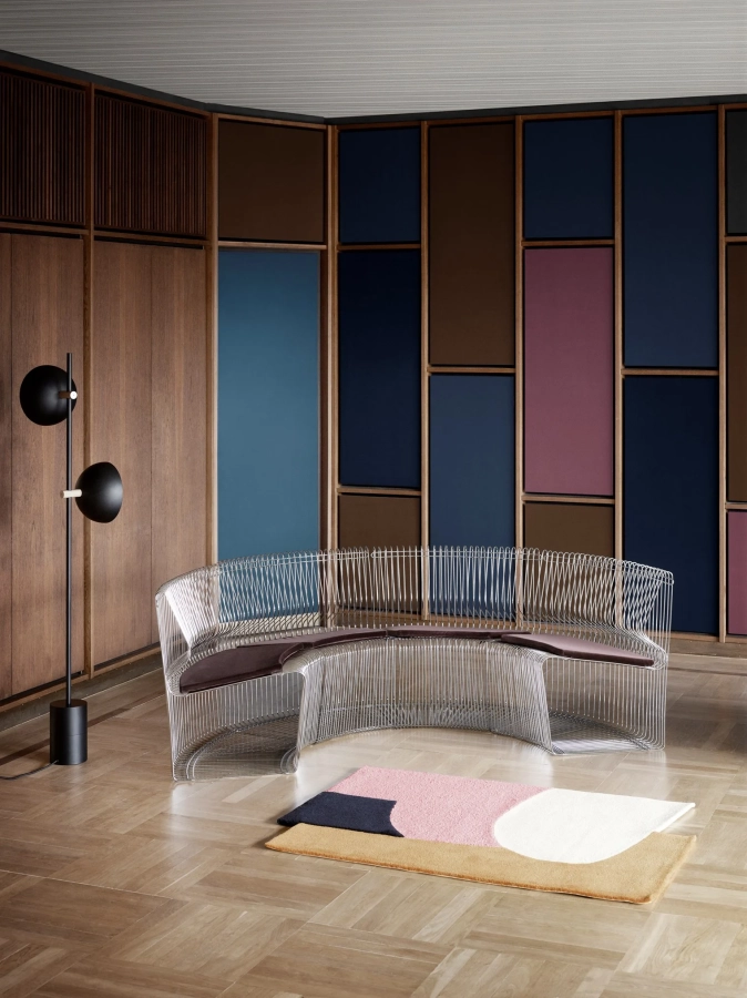 montana_pantonova_4xconvex_harald_velvetaubergine_cushion_h.webp