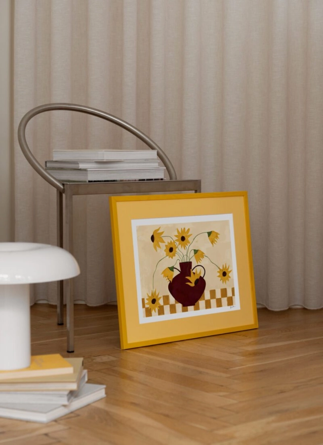 Frankie_Penwill_Sunflowers_in_Burgundy_Vase_Lifestyle_Low_Res-800x1100.jpg