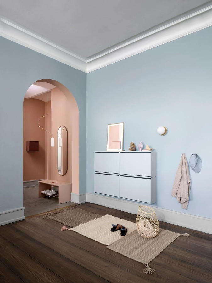 montana_home19_20_ng_hall_hide_oyster_figure_masala_mushroom_h.webp