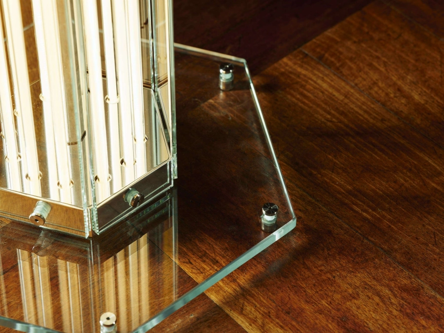 life_superwire_table_detail2.jpg