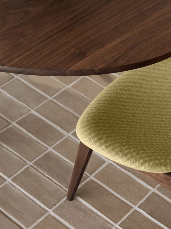 CH339_CH30P_walnut_oil_fiord_0422_detail_v2-medium.jpg