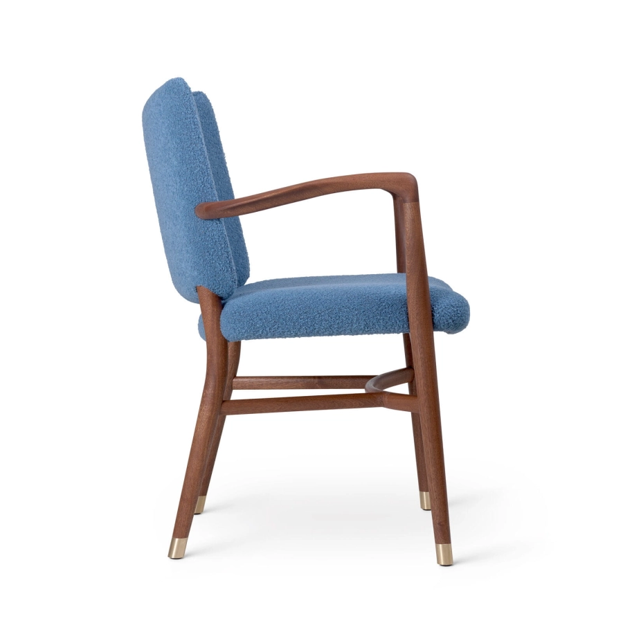 VLA61_mahogany_oil_baru0740_side-medium.jpg