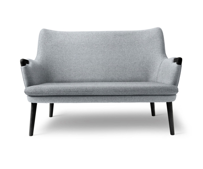 CH72_oak_black_hallingdal130_front-medium.jpg