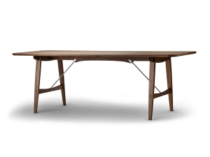 CARL HANSEN & SØN stół BM1160 orzech olejowany / stal