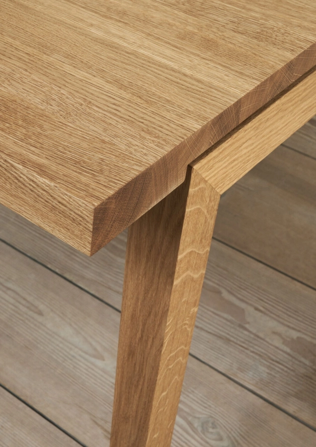 SH900_oak_oil_detail_v1-medium.jpg