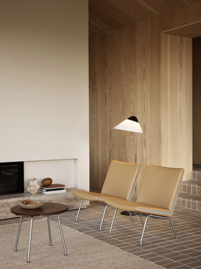 HJW03_black_CH401_Thor325_steel_CH415_walnut_oil_steel-medium.jpg