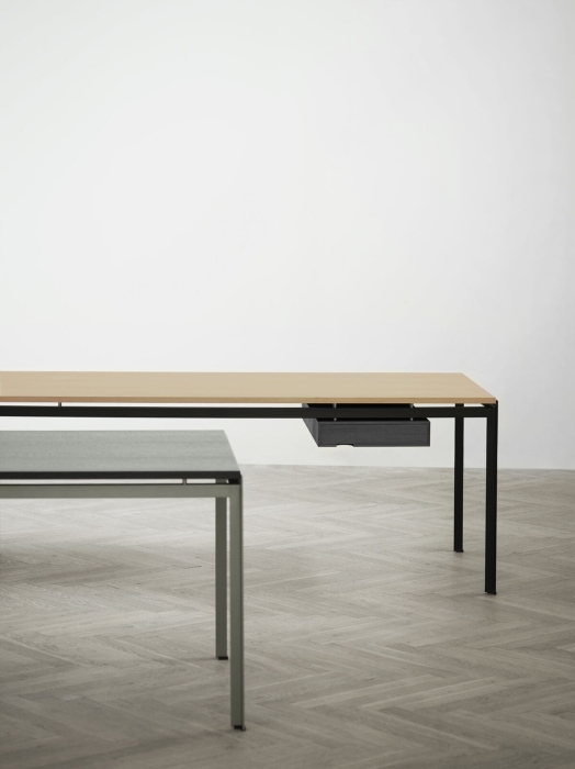 PK52A_oak_oil_steel_black_PK115_oak_black_PK52_oak_black_steel-medium.jpg