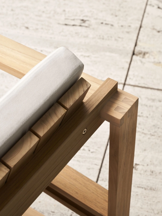 BK11_teak_untreated_canvas5453_v1-medium.jpg