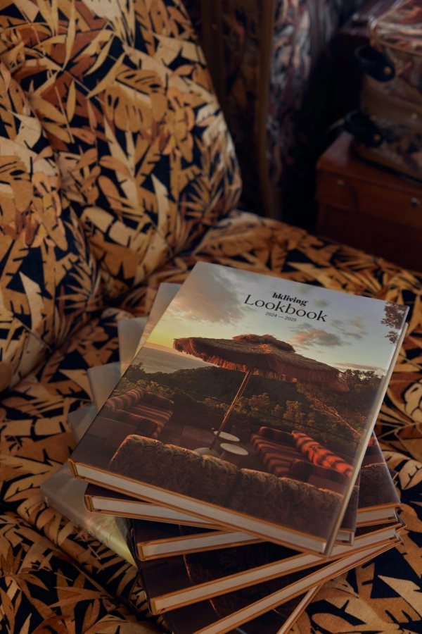 2425_collection_hkliving_lookbook_lr_-001.jpg