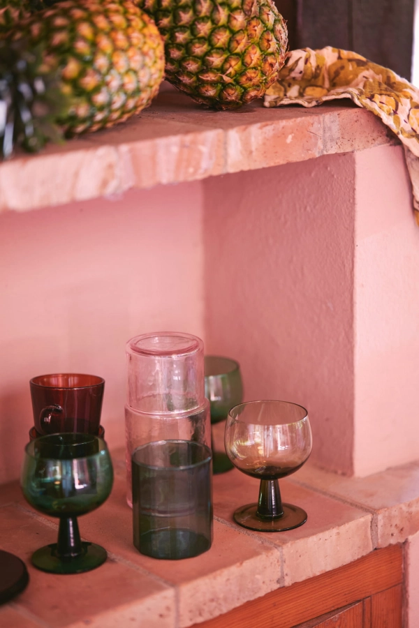 2425_collection_hkliving_shoot_1_lr_-150.jpg