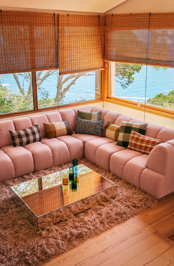 2425_collection_hkliving_shoot_1_lr_-110.jpg