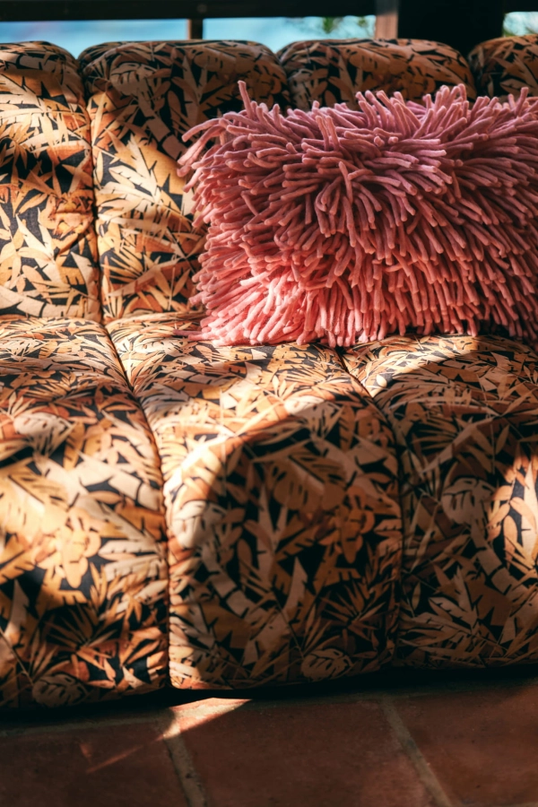 2425_collection_hkliving_shoot_1_lr_-749.jpg